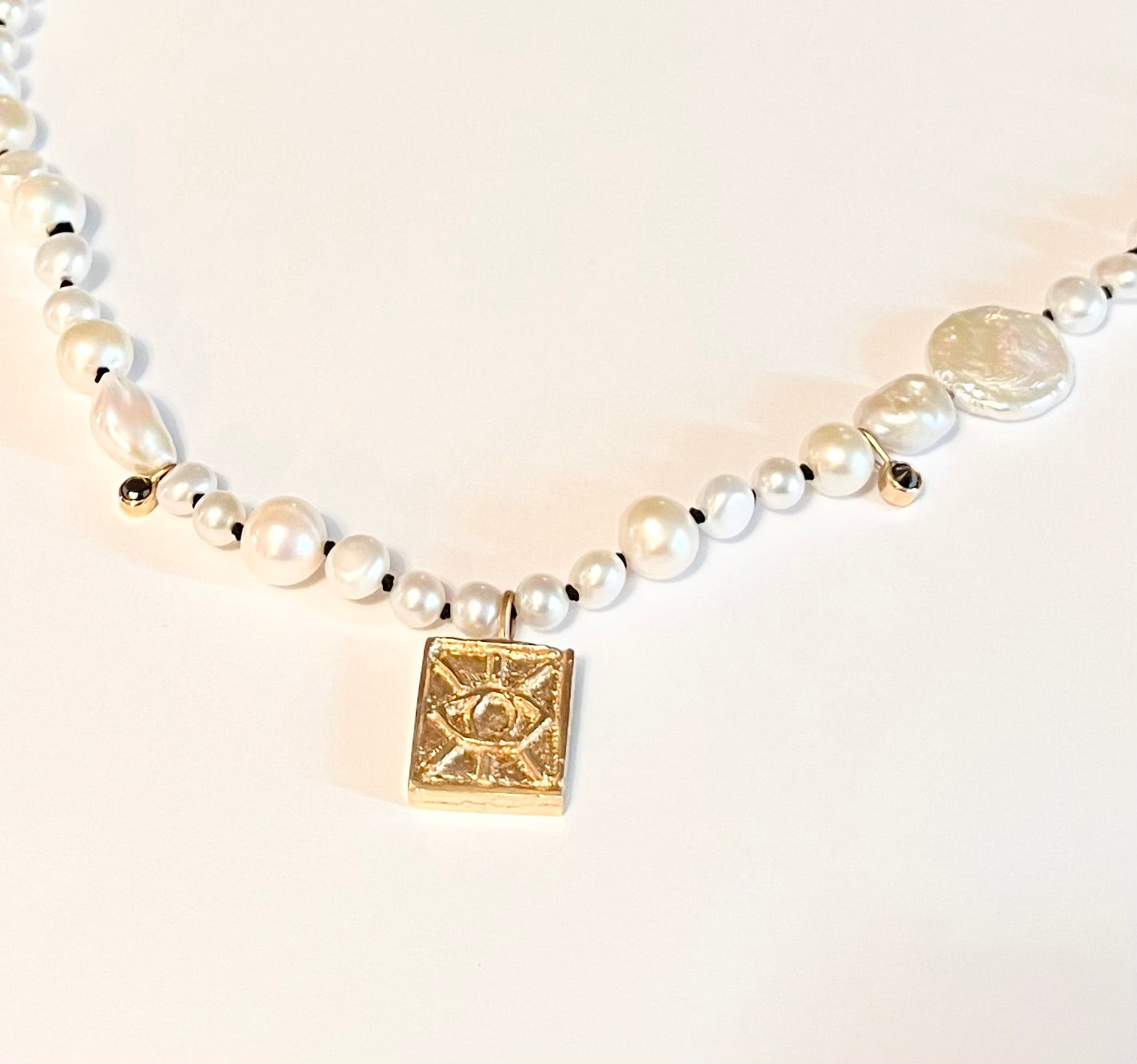 Etienne necklace
