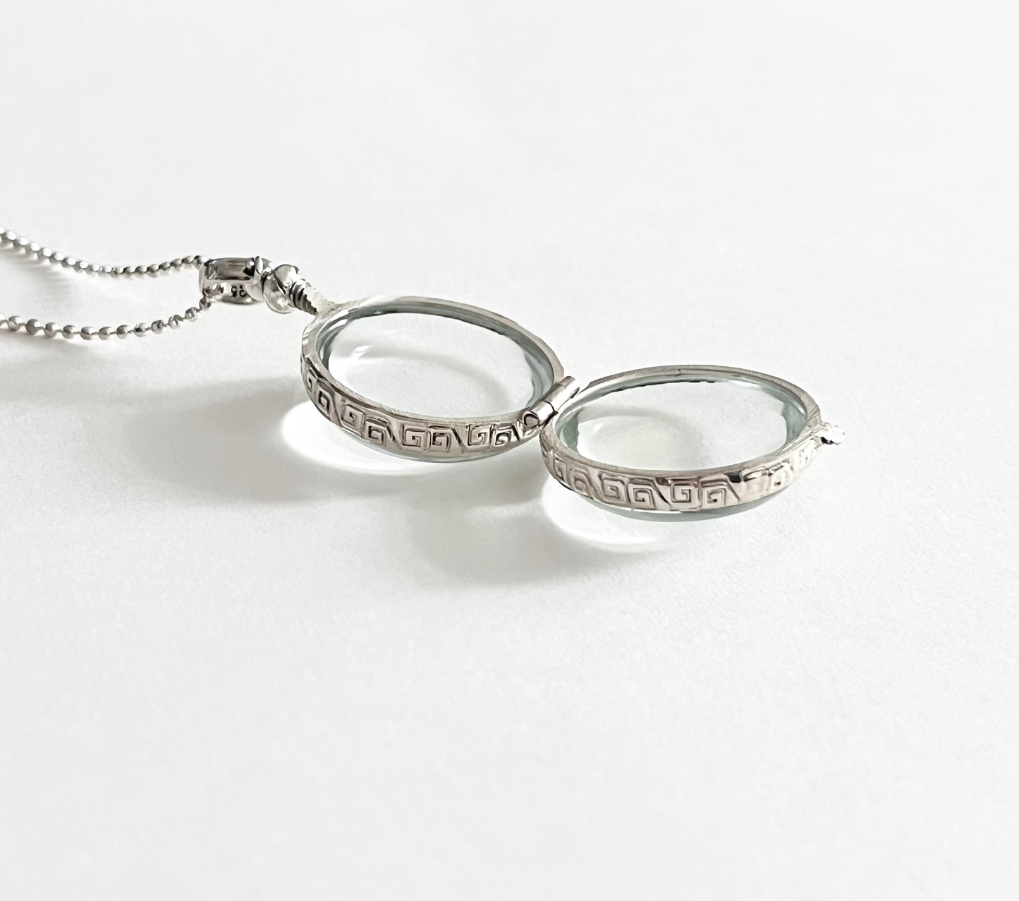 Glass locket