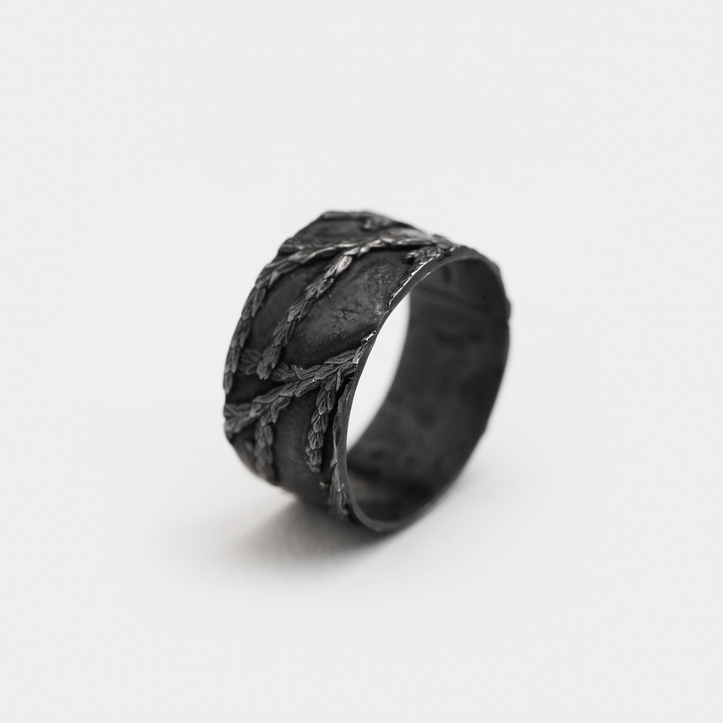 BAGUE EN BOIS