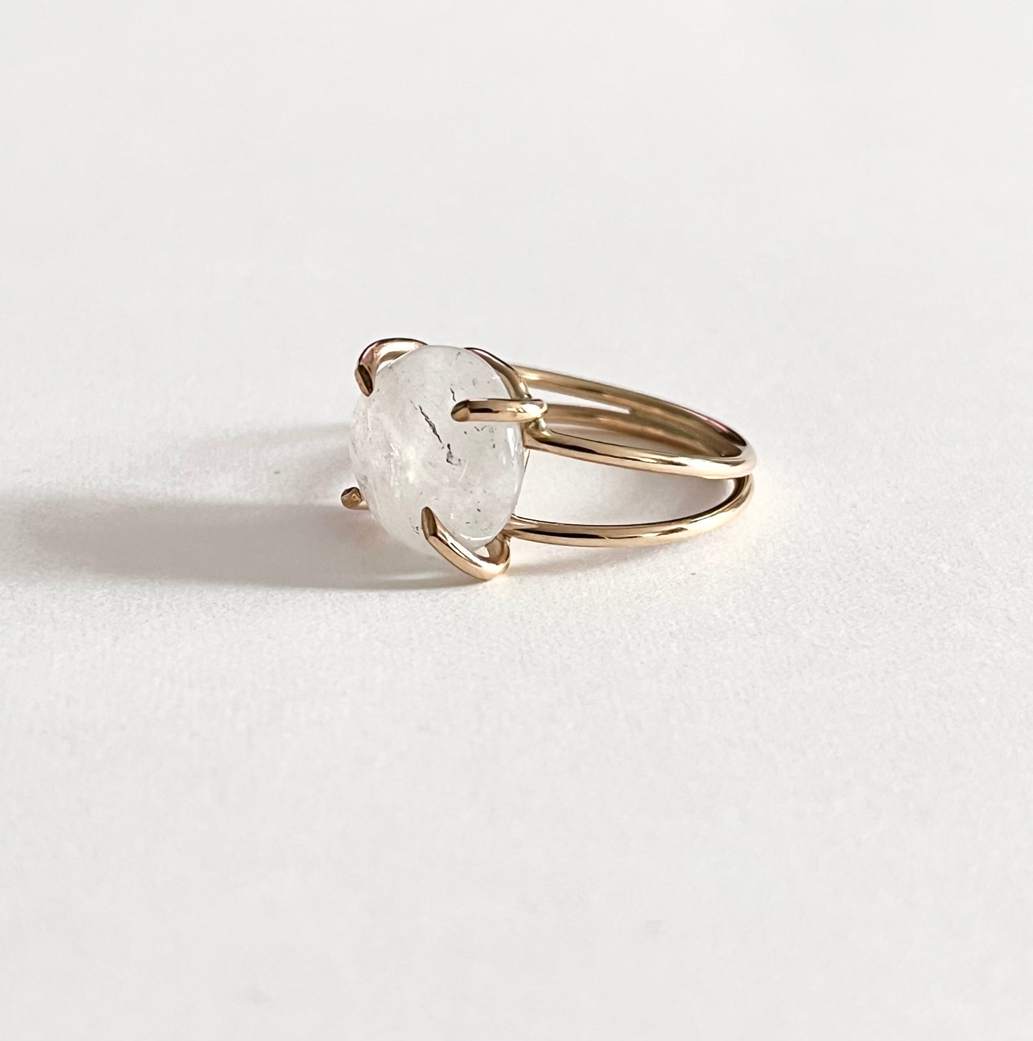 Street fair ring in quartz