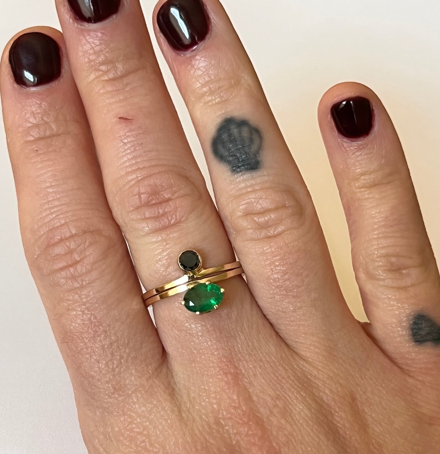 bague décalée en diamant noir