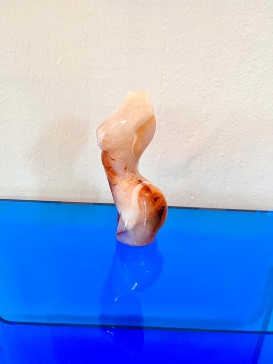 Carnelian Lady body 2