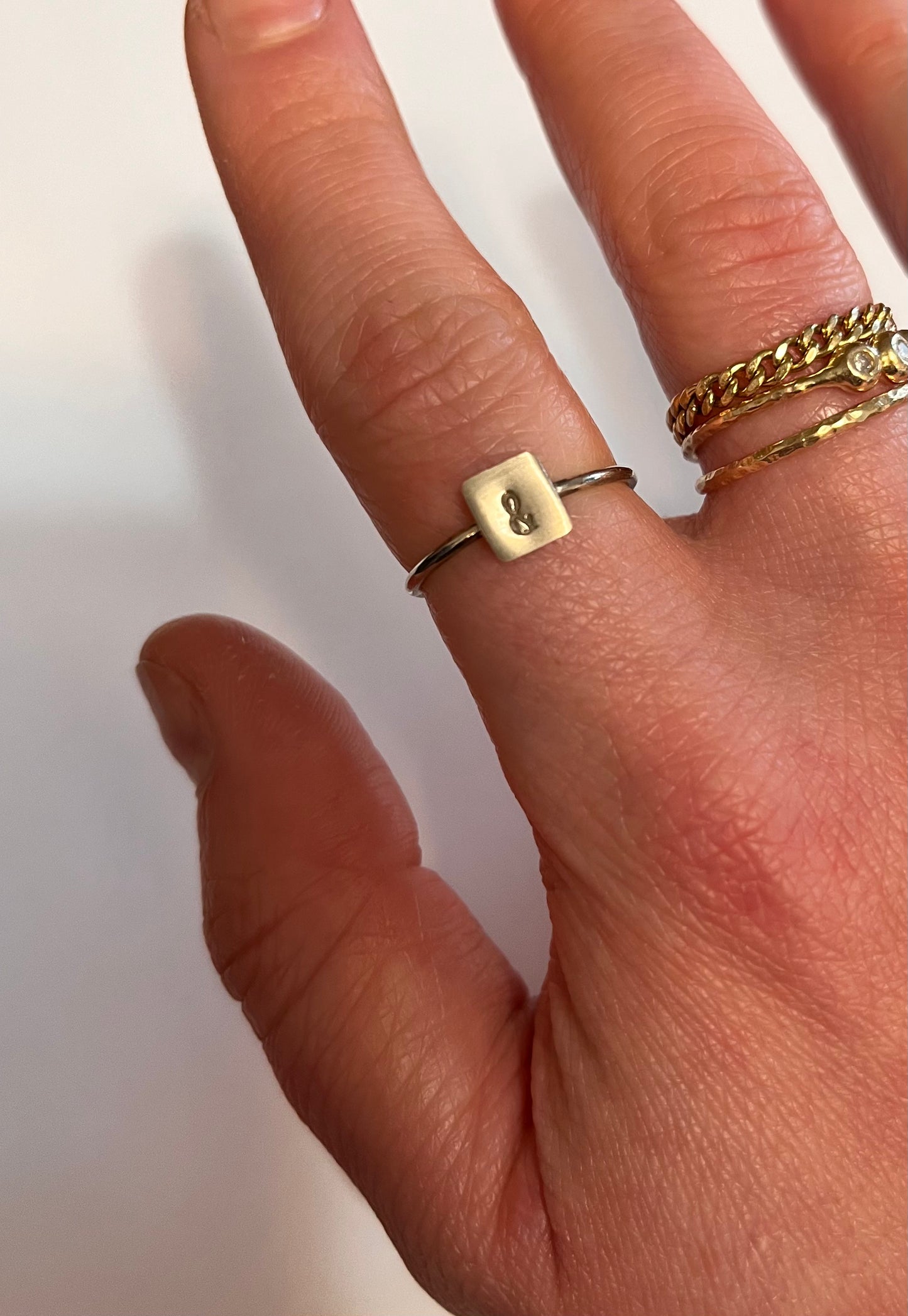 AMPERSAND RING