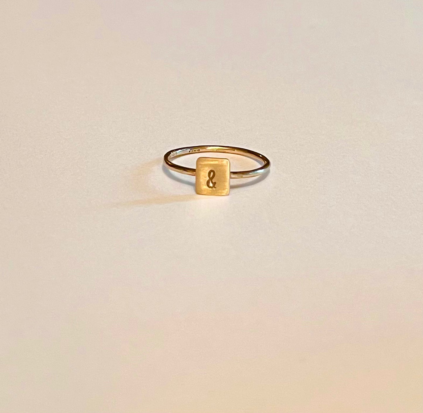 AMPERSAND RING
