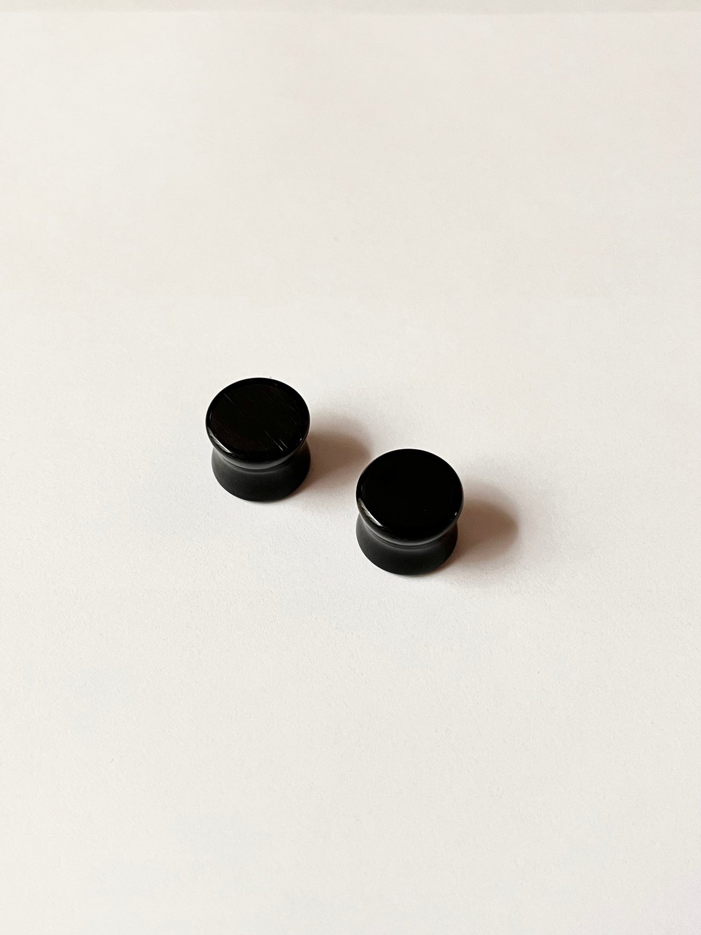 .5 inch black onyx gauges