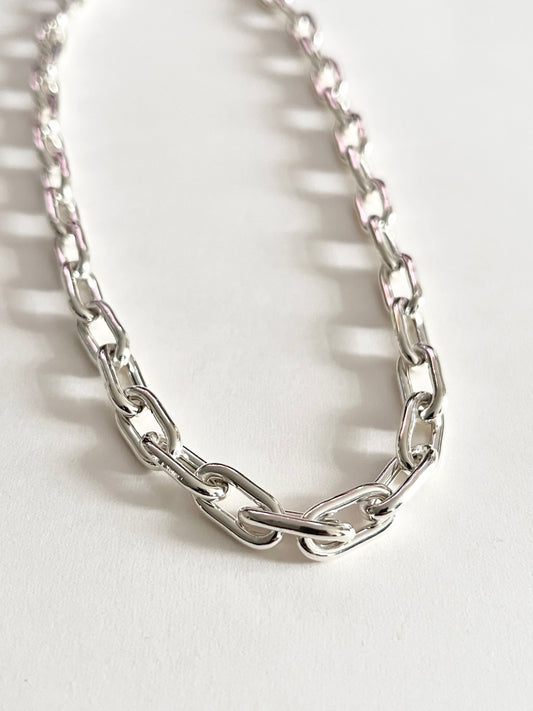 The charmer necklace