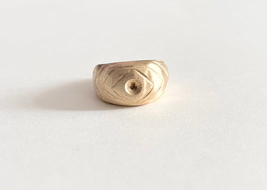 Another eye ring