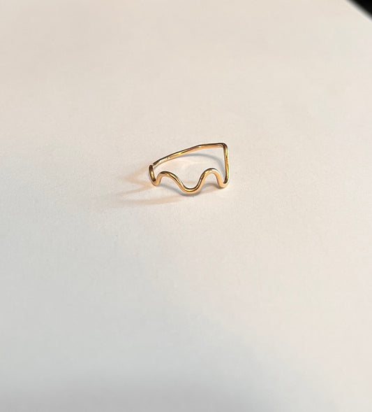 Squiggles ring