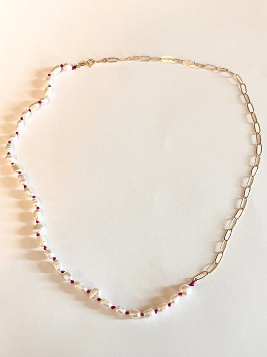 CATARINA NECKLACE