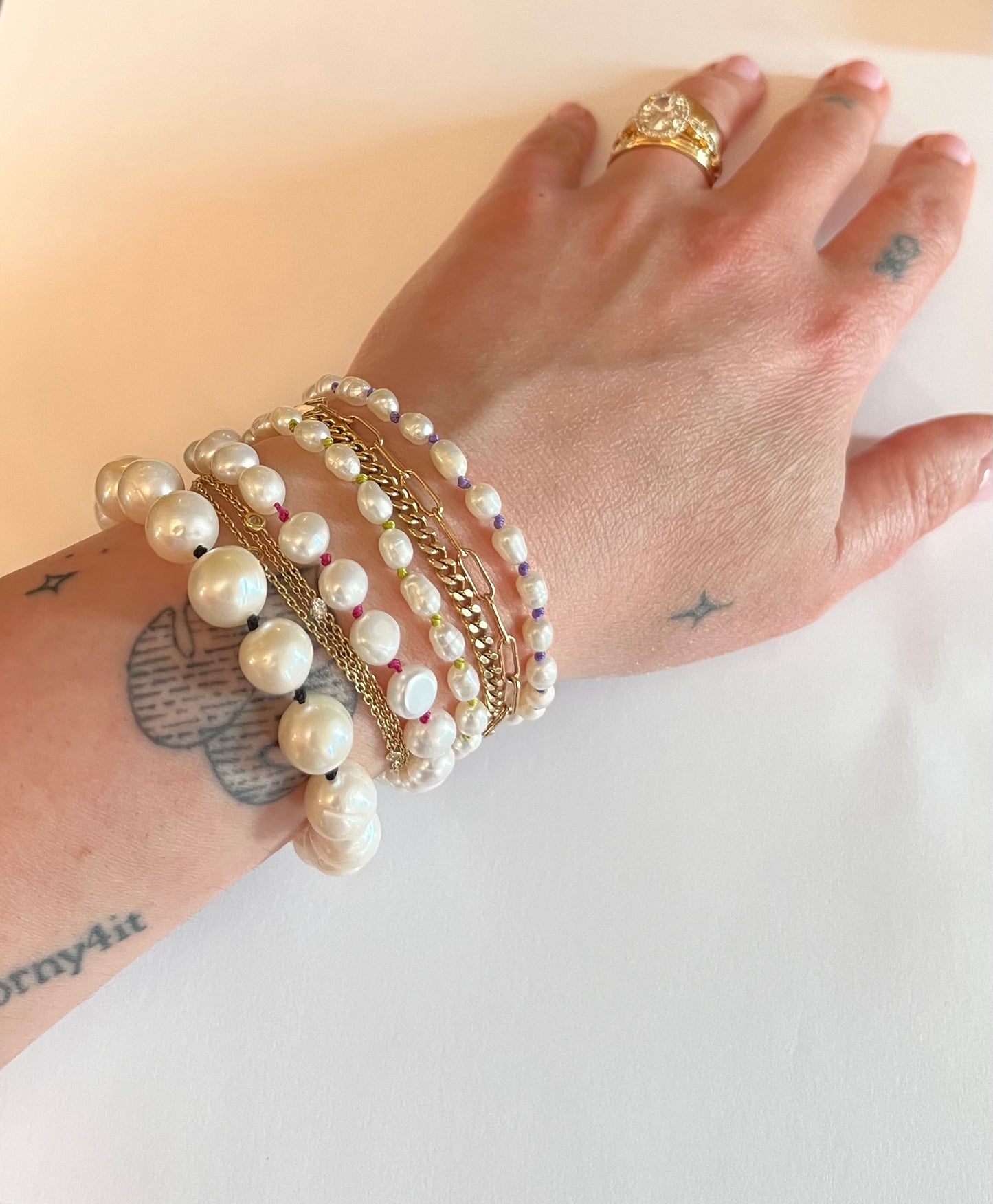 Calabria bracelet- fuchsia