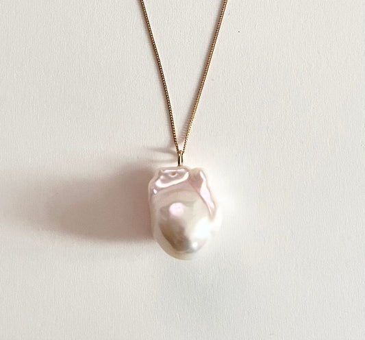 Ursula’s song necklace