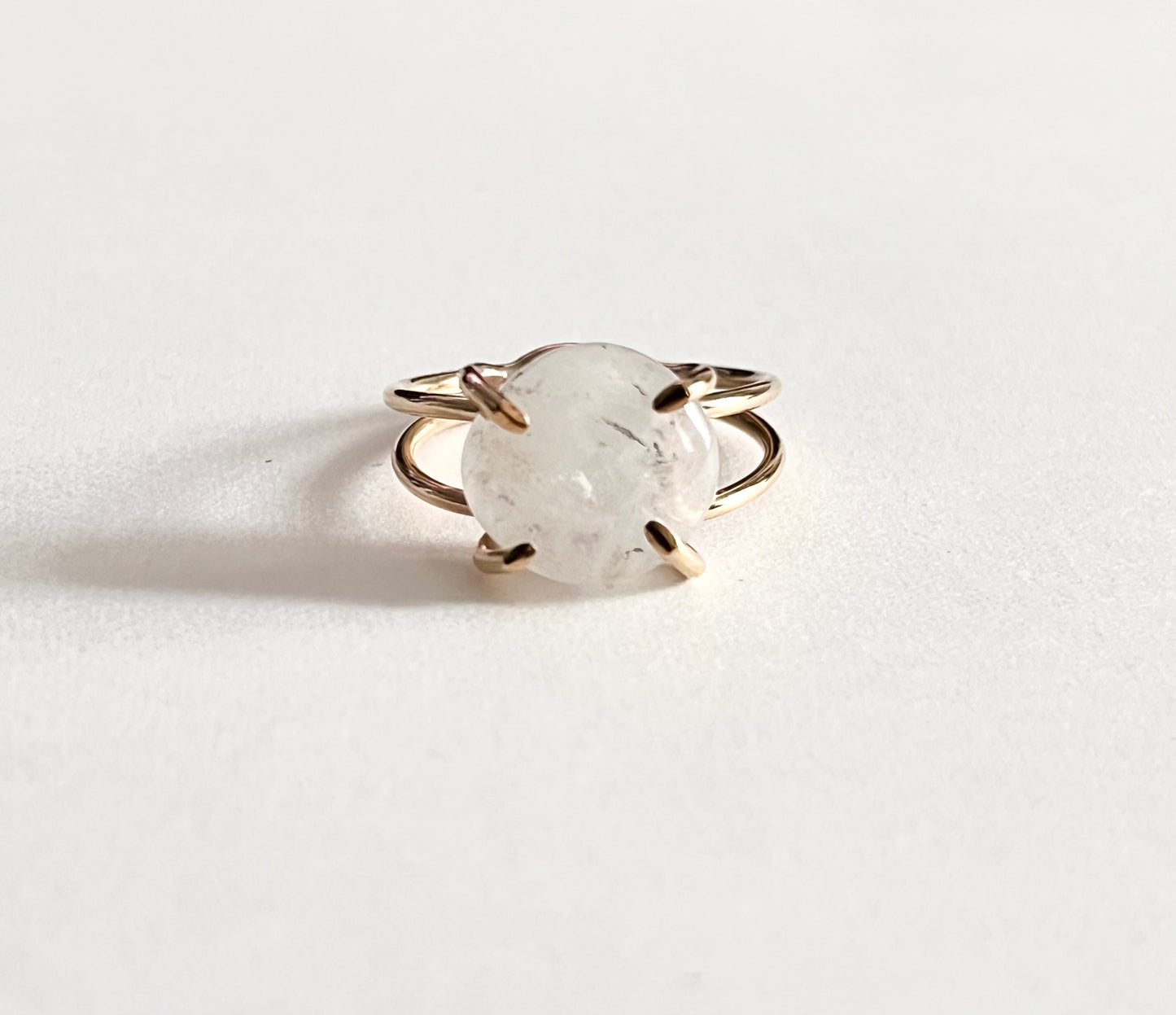 Street fair ring in quartz